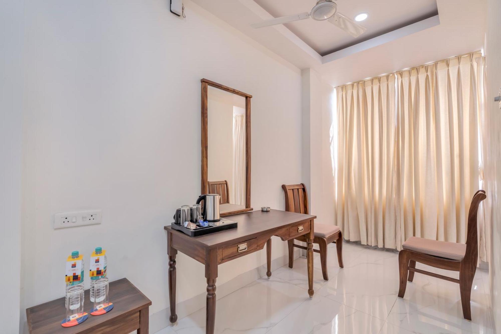 Myspace Hotel Shree Vaibhav Nagpur Exterior foto